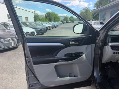 2017 Toyota Highlander XLE