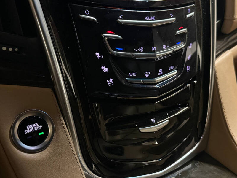 2019 Cadillac Escalade ESV Platinum