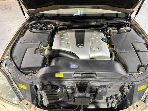 2005 Lexus LS 430