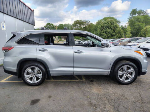 2016 Toyota Highlander