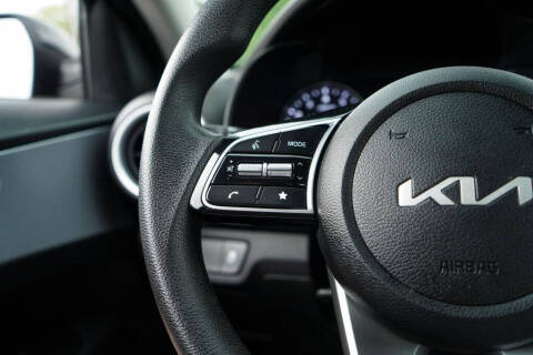 2024 Kia Forte LX