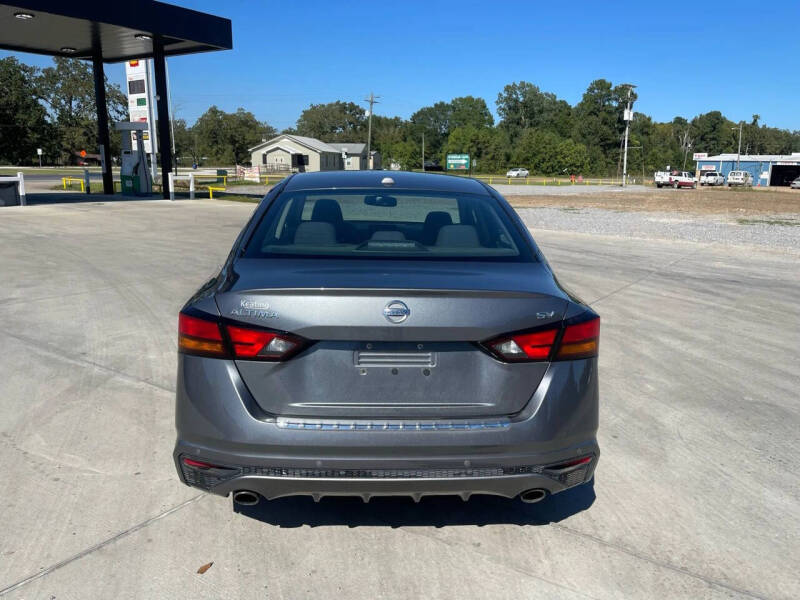 2020 Nissan Altima 2.5 SV