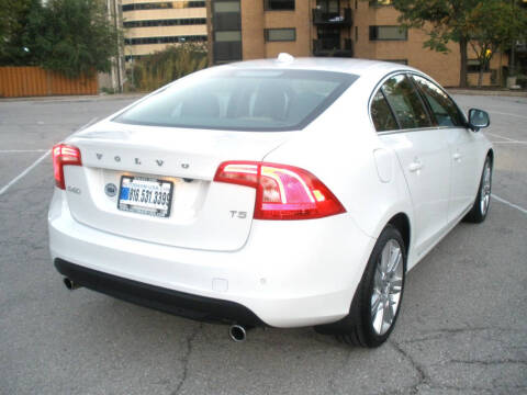 2013 Volvo S60 T5 Platinum