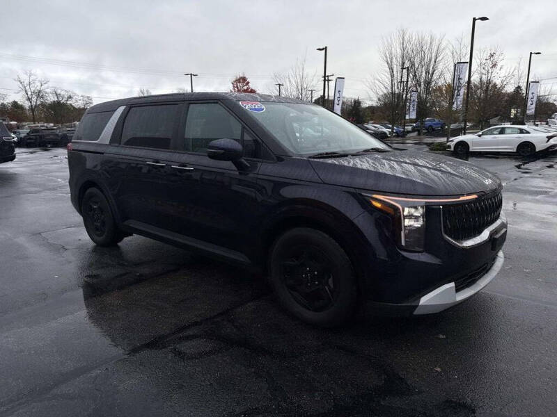 2025 Kia Carnival LXS