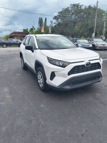 2021 Toyota RAV4 LE