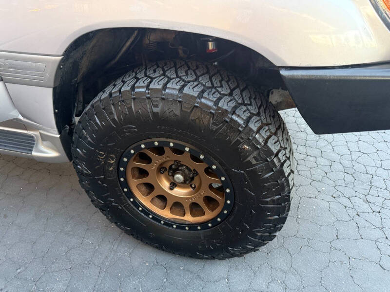 2000 Toyota Land Cruiser