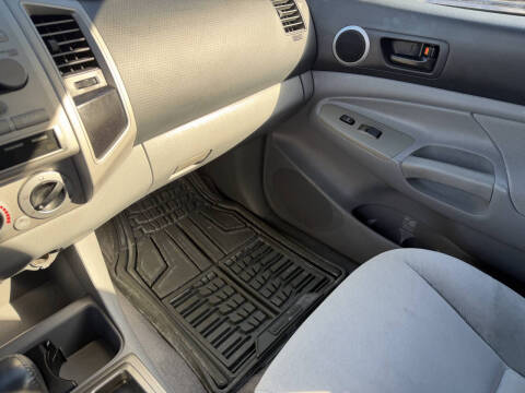 2006 Toyota Tacoma PreRunner V6