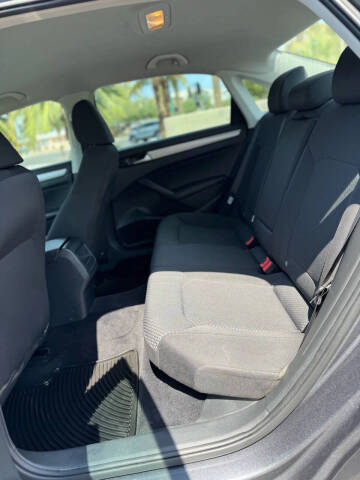 2015 Volkswagen Passat