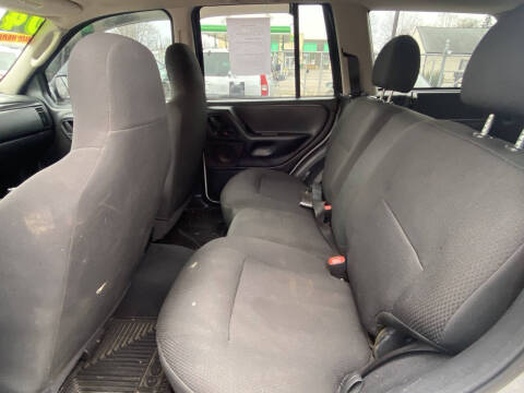 2004 Jeep Grand Cherokee Laredo