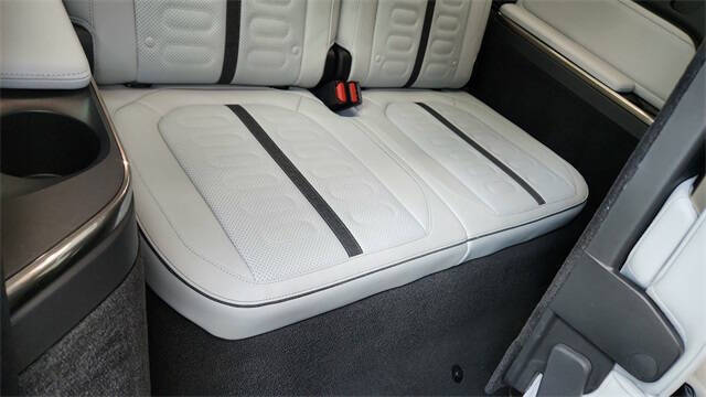 2024 Rivian R1S Launch Edition