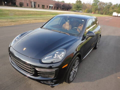 2016 Porsche Cayenne GTS