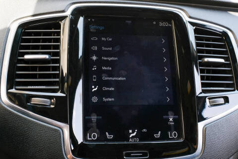 2016 Volvo XC90 T8 eAWD R-Design