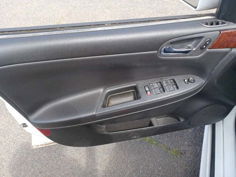 2011 Chevrolet Impala LT Fleet