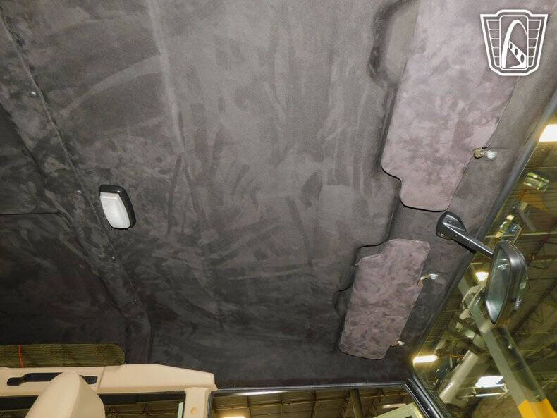 1987 Land Rover Defender