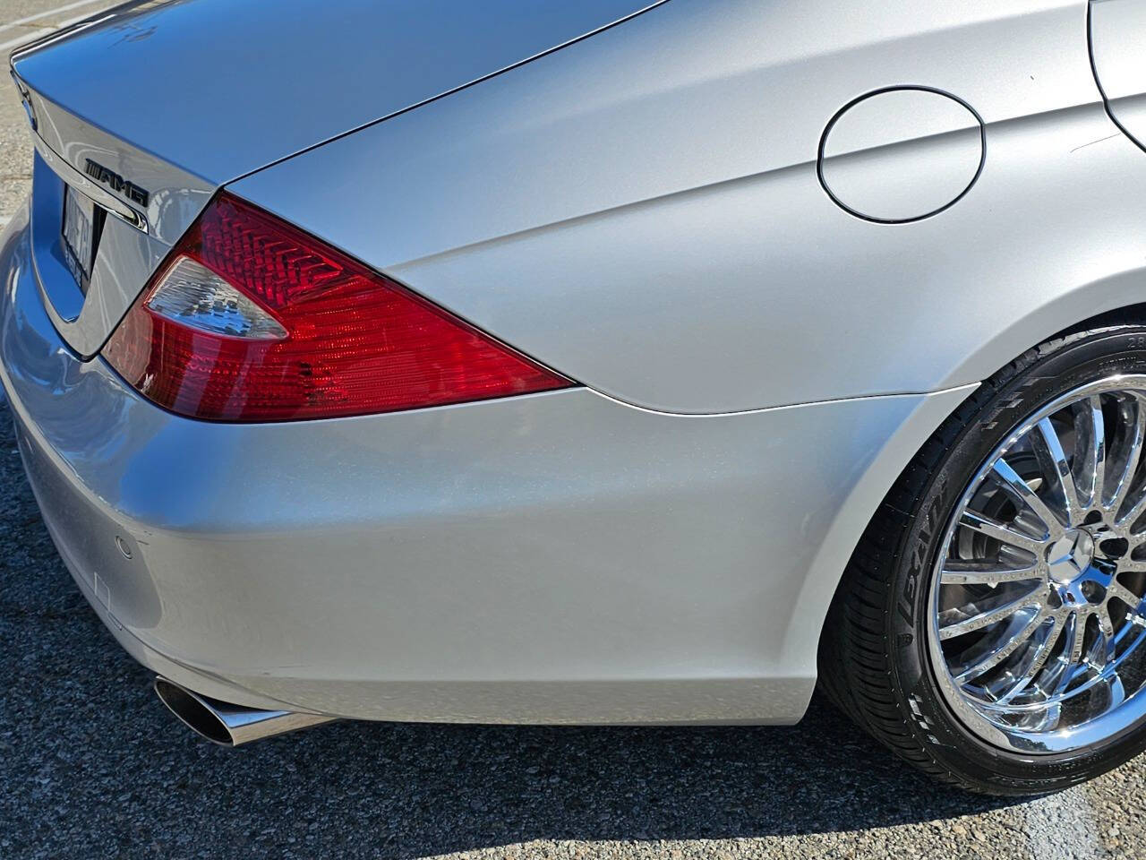 2006 Mercedes-Benz CLS 11