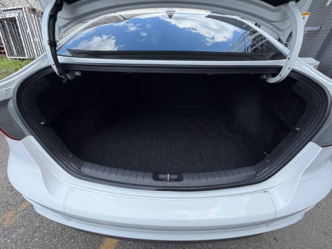 2018 Hyundai Elantra Sport