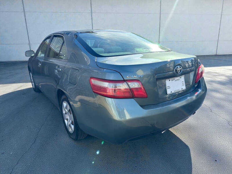 2009 Toyota Camry LE