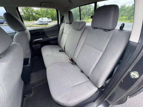 2017 Toyota Tacoma SR5 V6