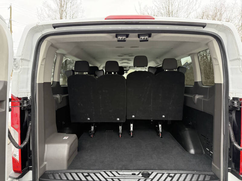 2023 Ford Transit 350 XLT