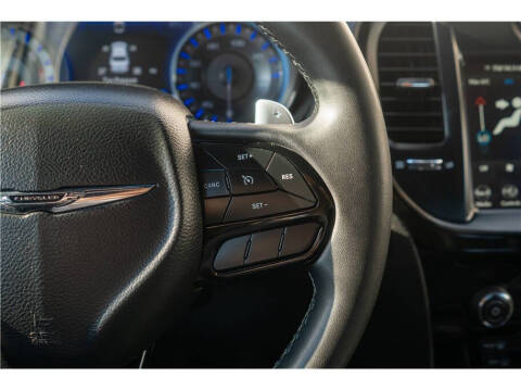 2023 Chrysler 300 S V6