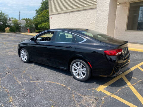 2016 Chrysler 200 Limited