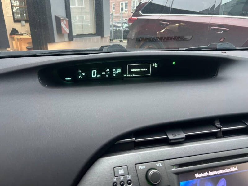 2013 Toyota Prius Two