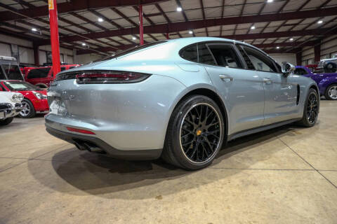 2018 Porsche Panamera 4S