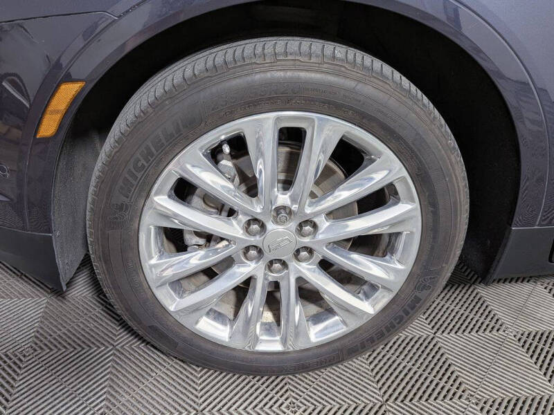 2019 Cadillac XT5 Platinum