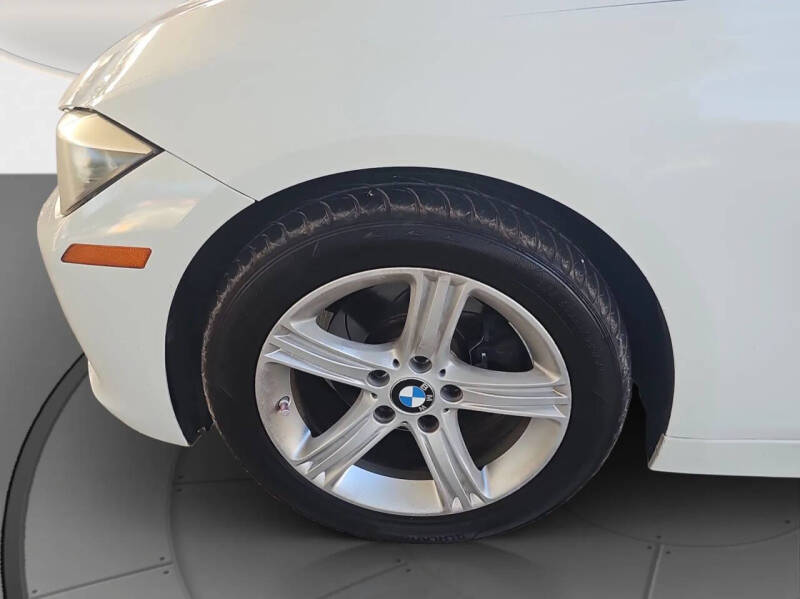2013 BMW 3 Series 328i