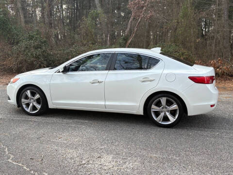 2013 Acura ILX 2.0L w/Tech