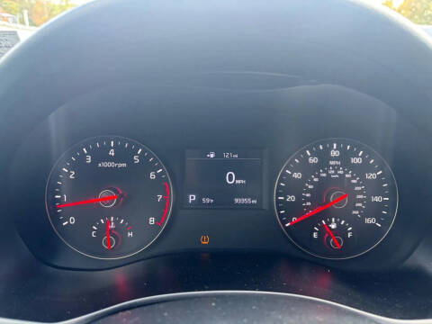 2018 Kia Cadenza Premium