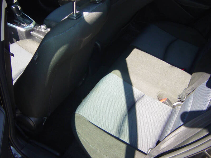 2019 Toyota Yaris LE