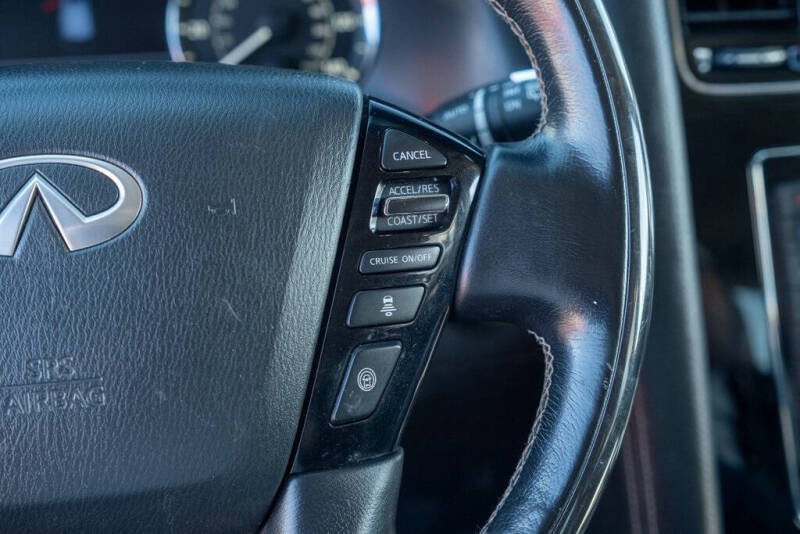 2020 Infiniti QX80 Luxe