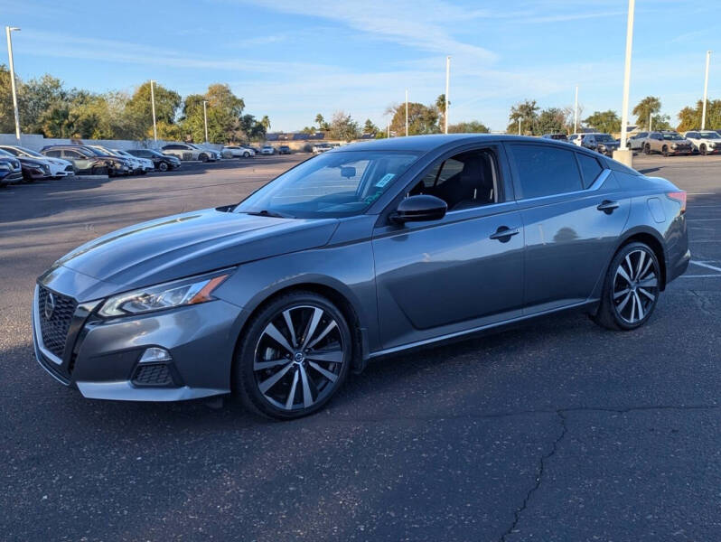2022 Nissan Altima 2.5 SR