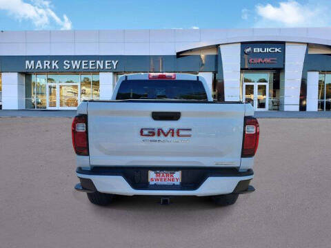2024 GMC Canyon Elevation