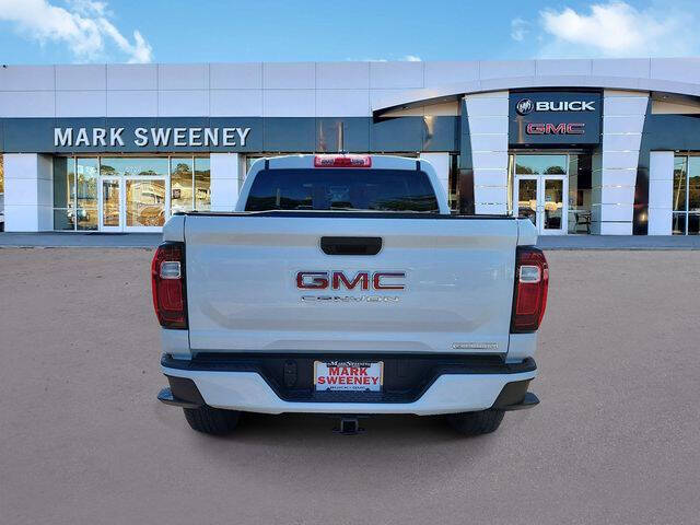 2024 GMC Canyon Elevation
