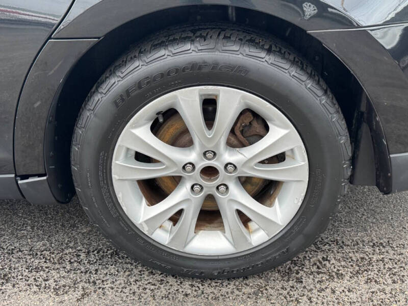 2011 Ford Taurus SEL