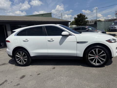2020 Jaguar F-PACE 25t Prestige