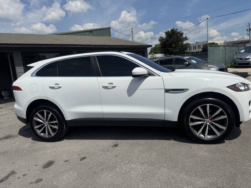 2020 Jaguar F-PACE 25t Prestige