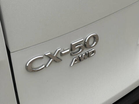 2023 Mazda CX-50 2.5 S Preferred Plus
