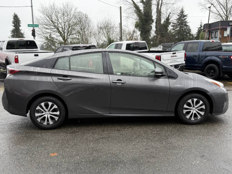 2016 Toyota Prius Two Eco