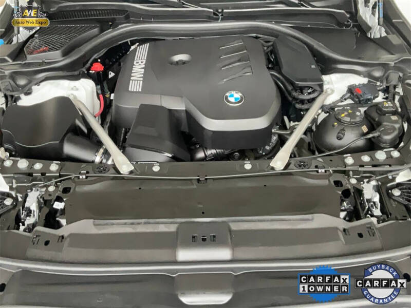 2025 BMW 5 Series 530i