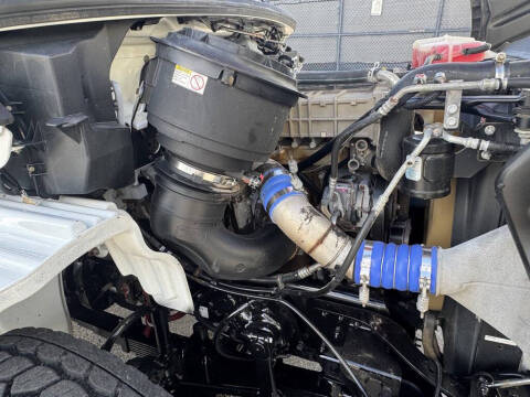 2015 Freightliner M2 112