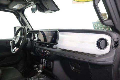 2025 Jeep Wrangler Sahara 4xe