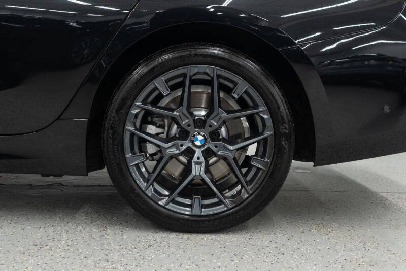 2025 BMW 3 Series 330i xDrive