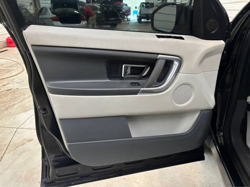 2016 Land Rover Discovery Sport SE