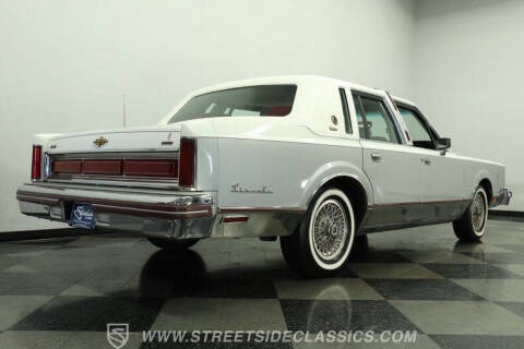 1984 Lincoln Town Car