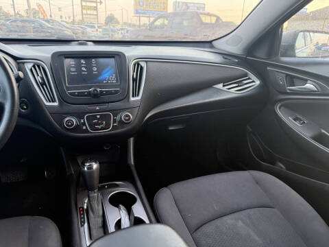 2017 Chevrolet Malibu LS