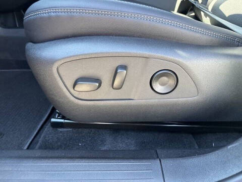 2026 Chevrolet Equinox EV LT 2