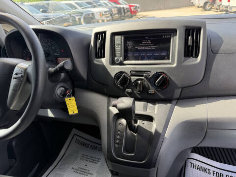 2021 Nissan NV200 S